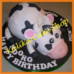 Kue Ulang tahun Cow Cake