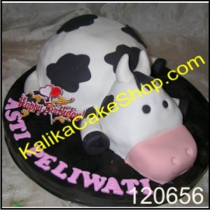 Cow Asti Bday cake