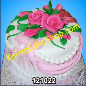 Pink Tuffle Cake