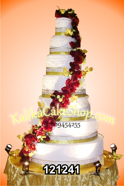 Wedding Cake 7SS Golden
