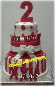 Anniversary Cake 3ss Red White