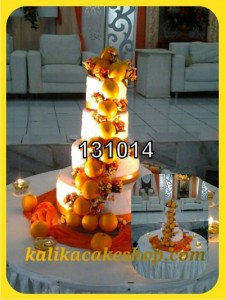 Wedding Cake 4ss Orange Fruit