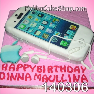 Iphone Cake Dinna