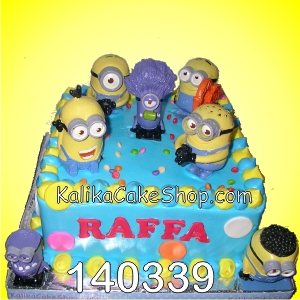 Minion Cake Raffa