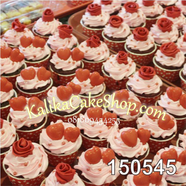 Cup Cake Rose & heart Red 1