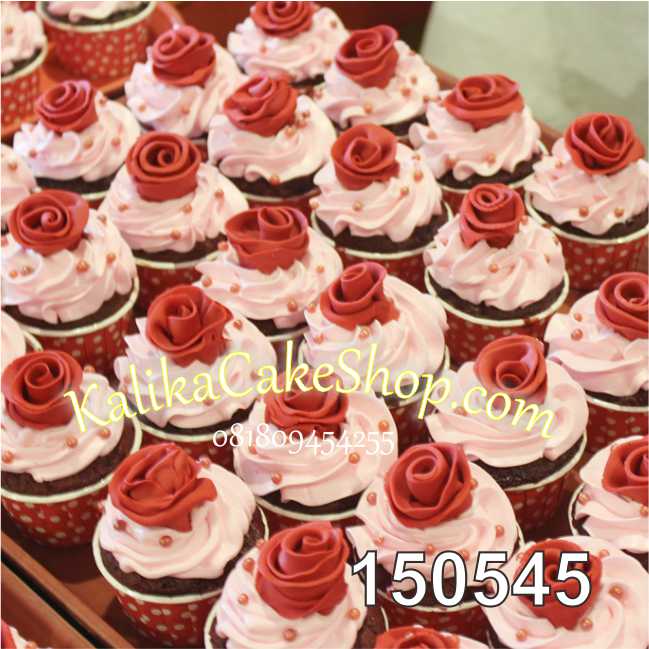 Cup Cake Rose & heart Red 2