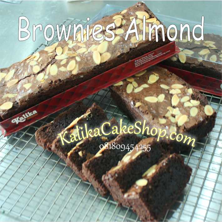 brownise almond coklat