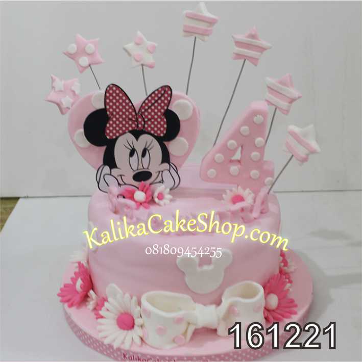 minnie-mousse-cake-pink