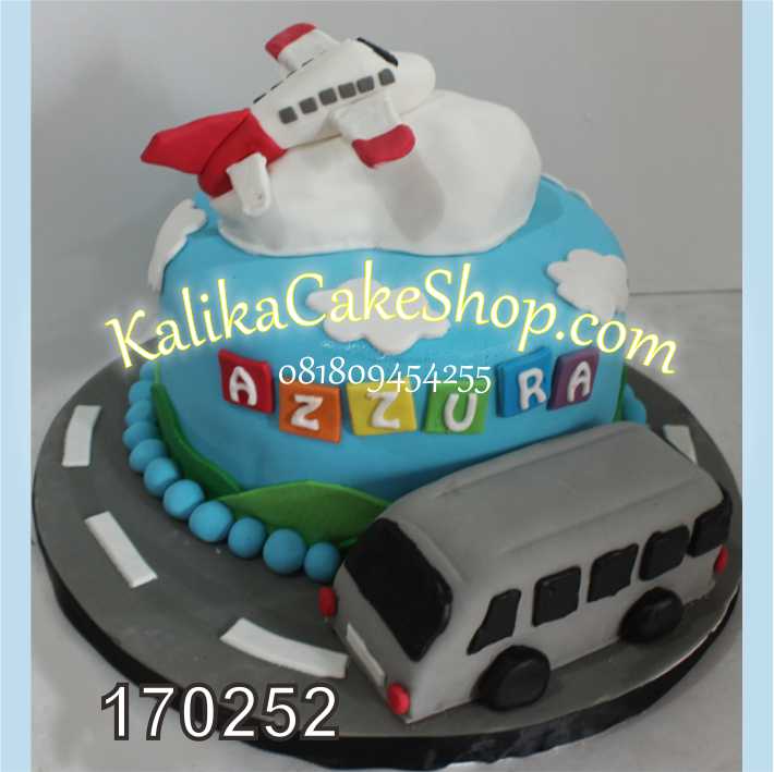 cake ulang tahun pesawat Azzura